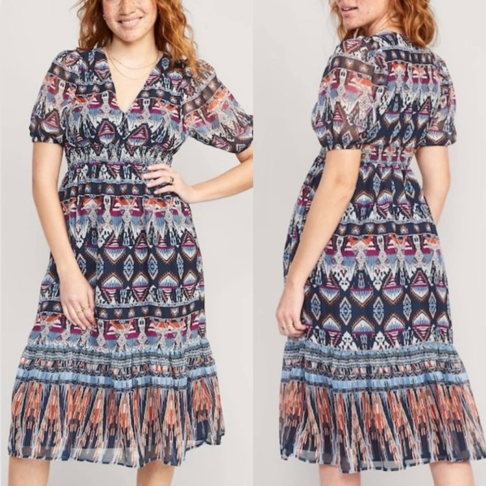 Old Navy Blue Aztec Print Short Sleeve Chiffon Smocked Maxi Dress Large NWOT